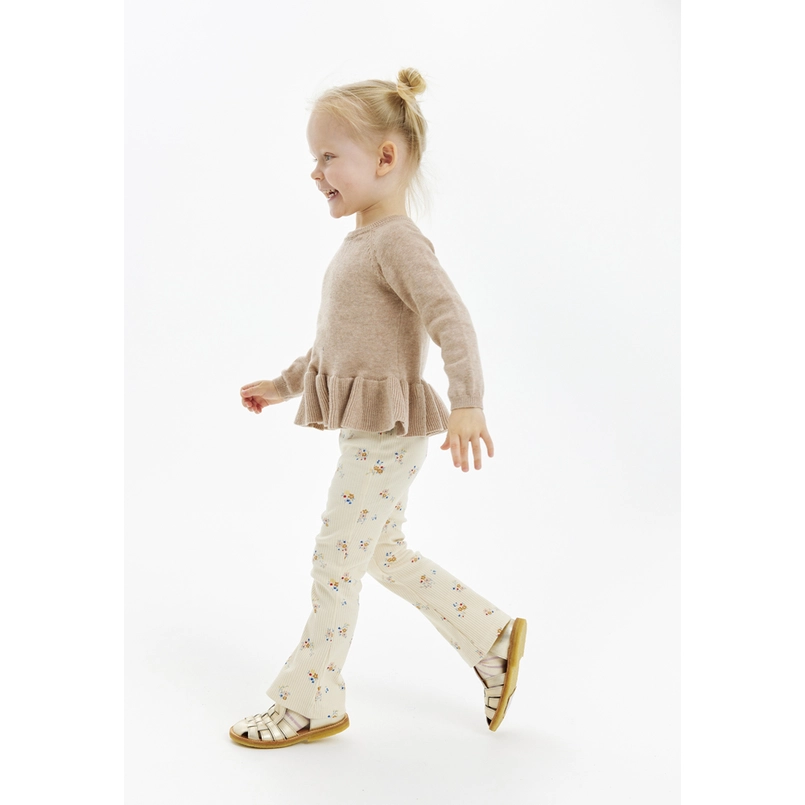 The New baby flared broek